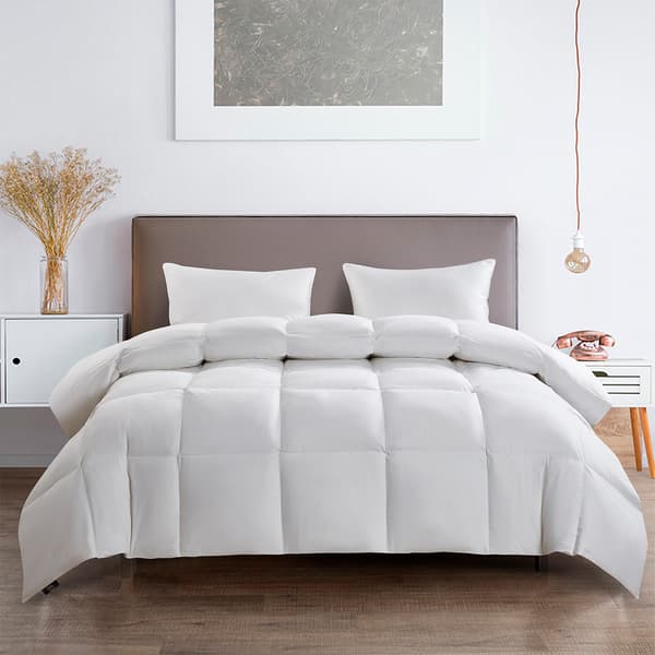 Serta® 233 Thread Count Goose Feather Down Fiber Warm Comforter