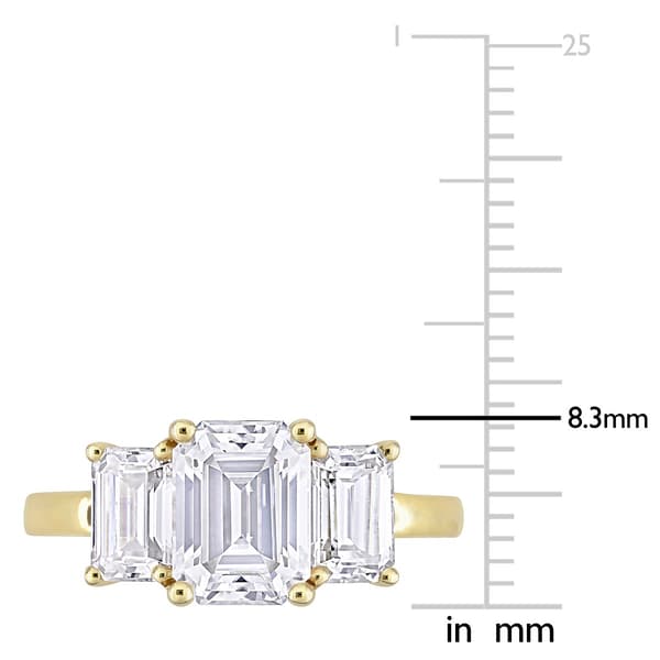 Diamond Classics™ 10kt. Yellow Gold 3-Stone Ring