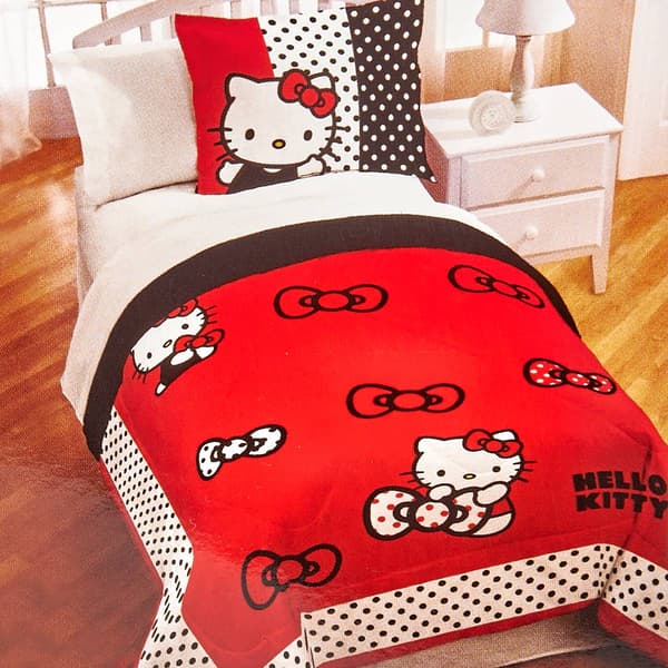Hello Kitty All The Bows Quilt & Pillow Sham - image 