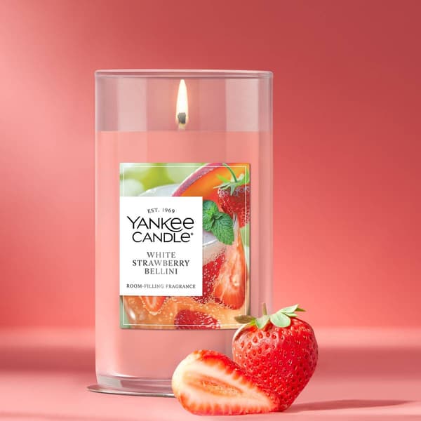 Yankee Candle® White Strawberry Bellini Medium Pillar Candle