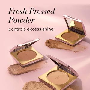 Elizabeth Arden Flawless Finish Skin Caring Pressed Powder alternate view