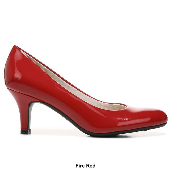 Womens LifeStride Parigi Solid Dress Pumps alternate view