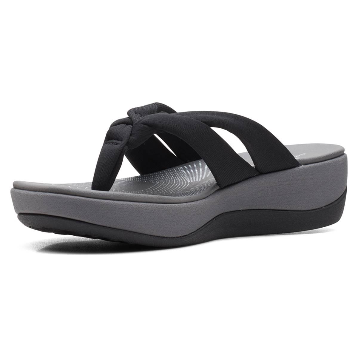 Clarks Womens Clarks(R) Cloudsteppers(tm) Arla Kaylie Flip Flops Sandals |  Connecticut Post Mall