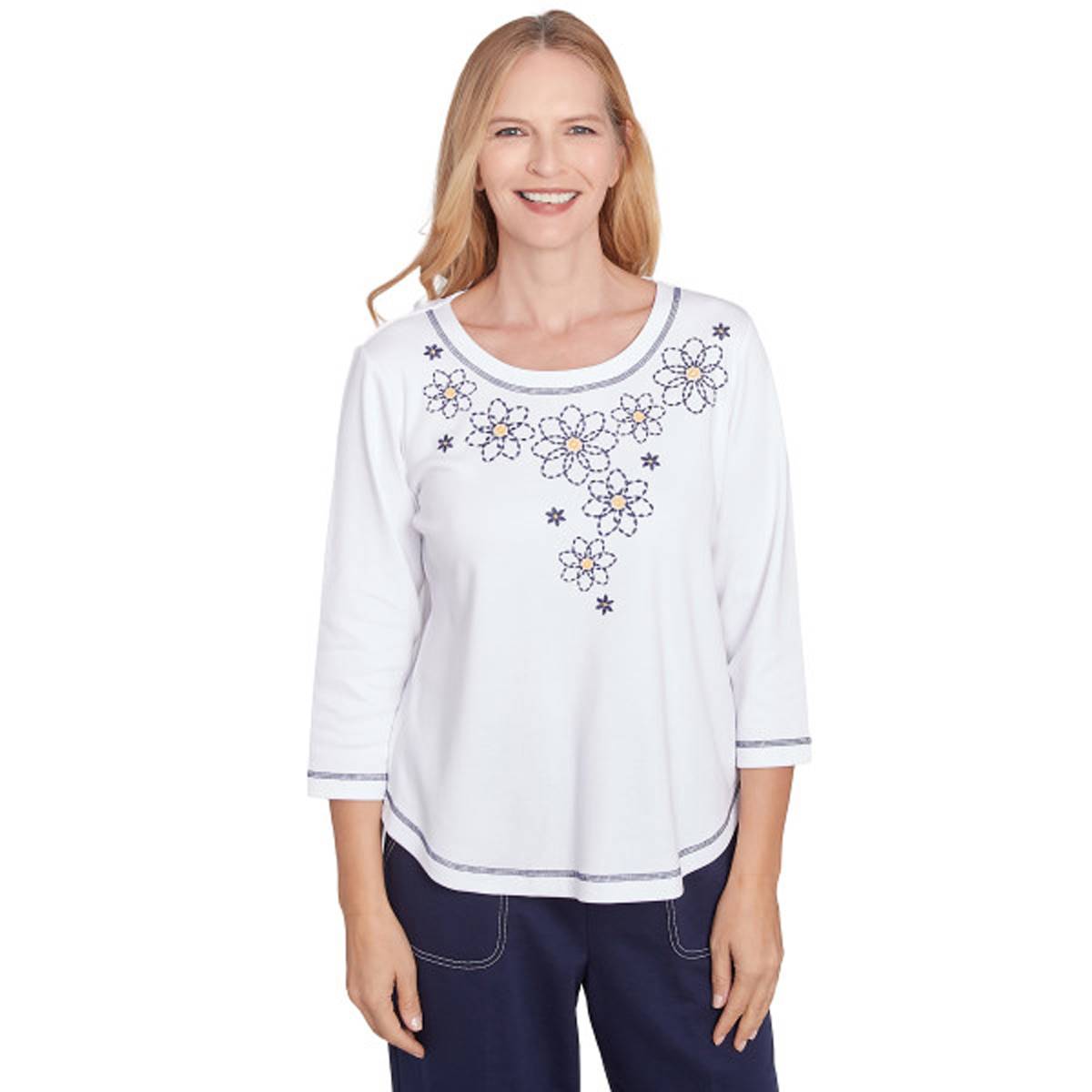 Womens Alfred Dunner Block Island Floral Embroidered Tee