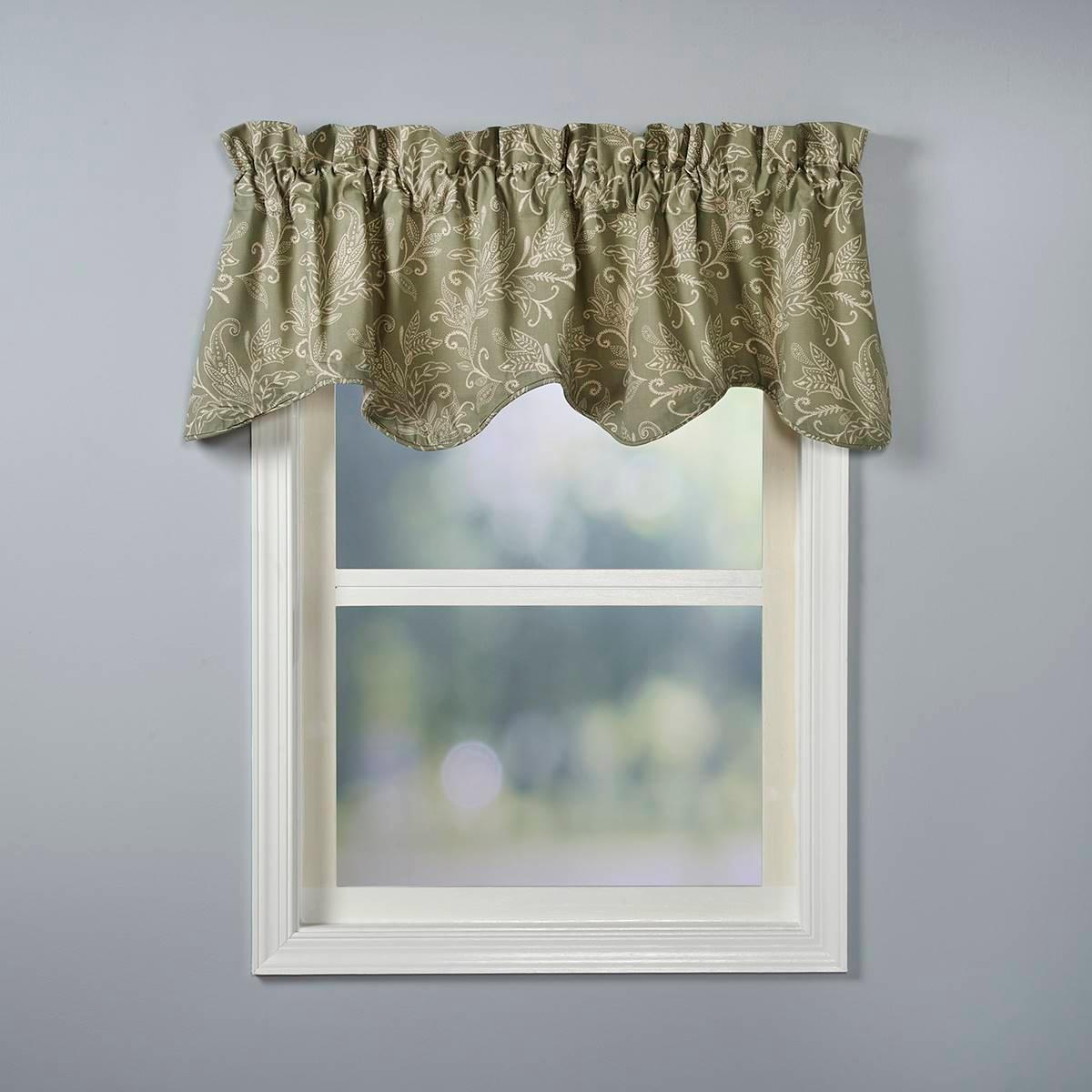 Lexington Leaf Scallop Valance - 58x15