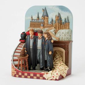 Jim Shore Harry Potter Trio Castle Scene Figurine alternate view
