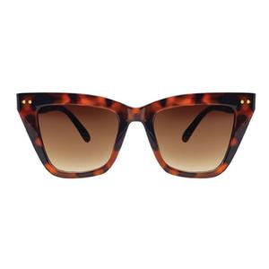 Womens Fantas Eyes Sunglasses Chunky Cat Eye Sunglasses alternate view