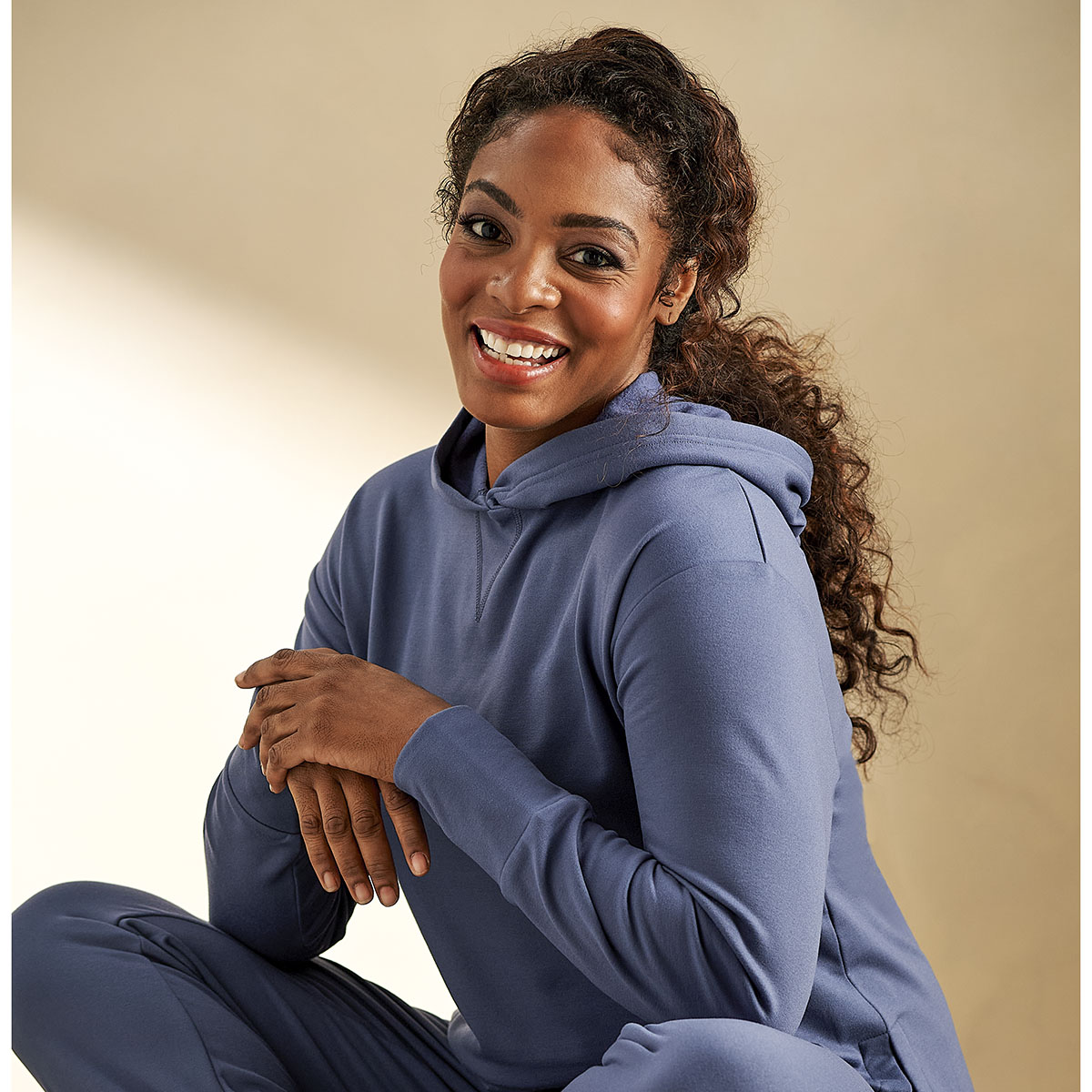 Womens Mountain Ridge Long Sleeve Pullover Hoodie