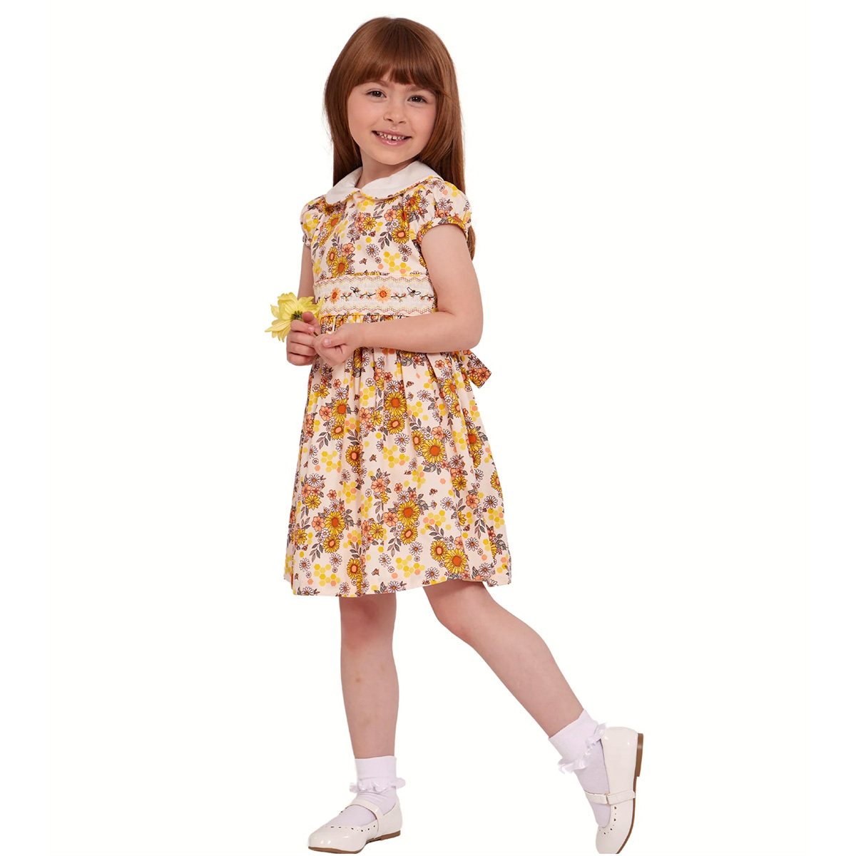 Girls (4-6x) Bonnie Jean Cap Sleeve Sunflower & Bee Smocked Dress