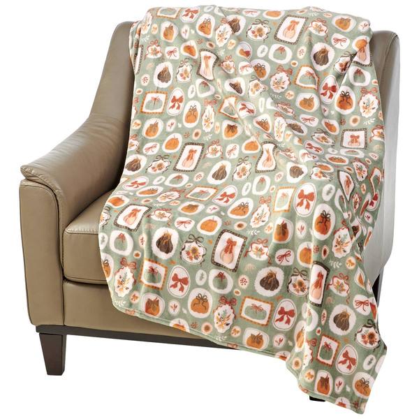 Ashley Cooper(tm) Gourd-Geous Blanket Throw alternate view