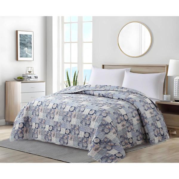 Ashley Cooper(tm) Sea Breeze Print Quilt
