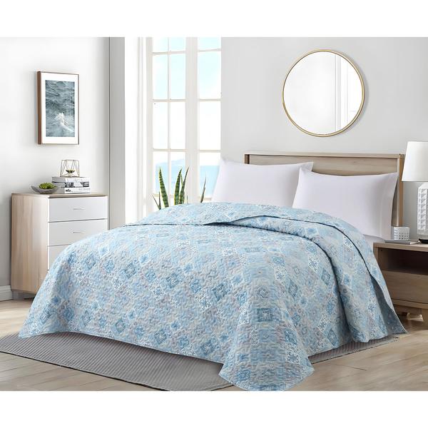 Ashley Cooper(tm) Sea Tiles Print Quilt