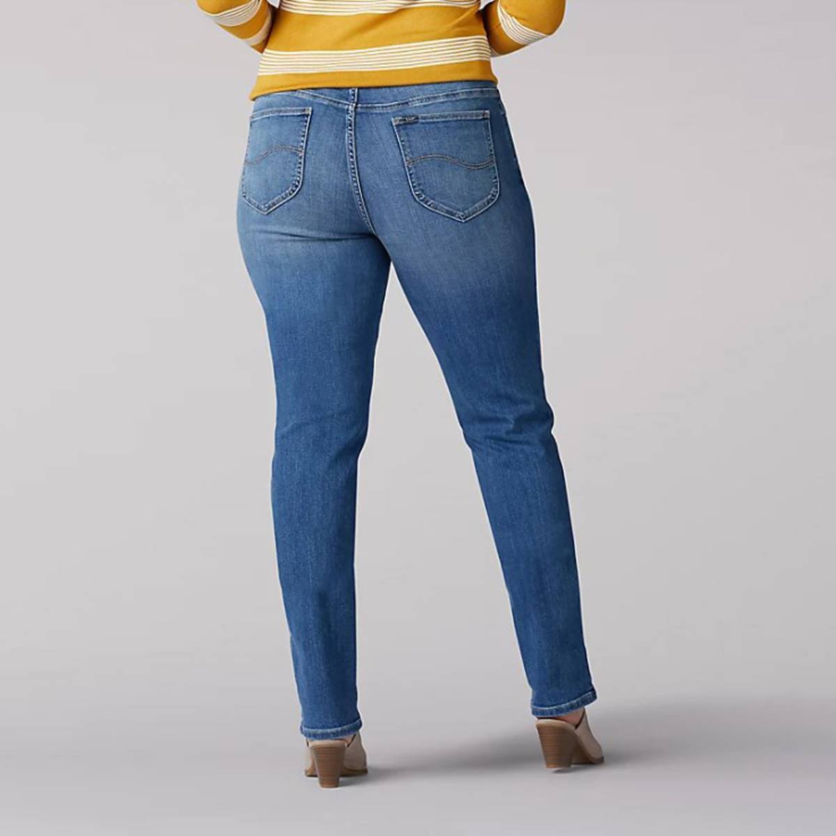 Plus Size Lee(R) Flex Motion Regular Fit Straight Leg Jeans