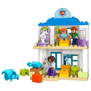 LEGO(R) DUPLO 1st Time Visit with the Doctor alternate view