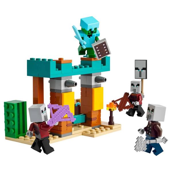 LEGO(R) Minecraft(R) The Illager Desert Patrol alternate view