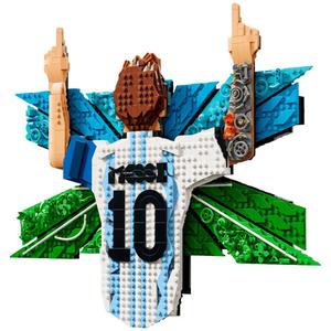 LEGO(R) Editions Lionel Messi  Celebration alternate view