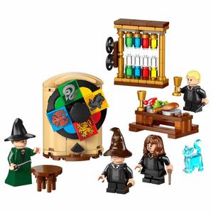 LEGO(R) Hogwarts(tm) Castle: Sorting Hat(tm) Ceremony Building Kit alternate view