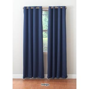 Sun Zero Troy 100% Blackout Grommet Curtain Panel alternate view