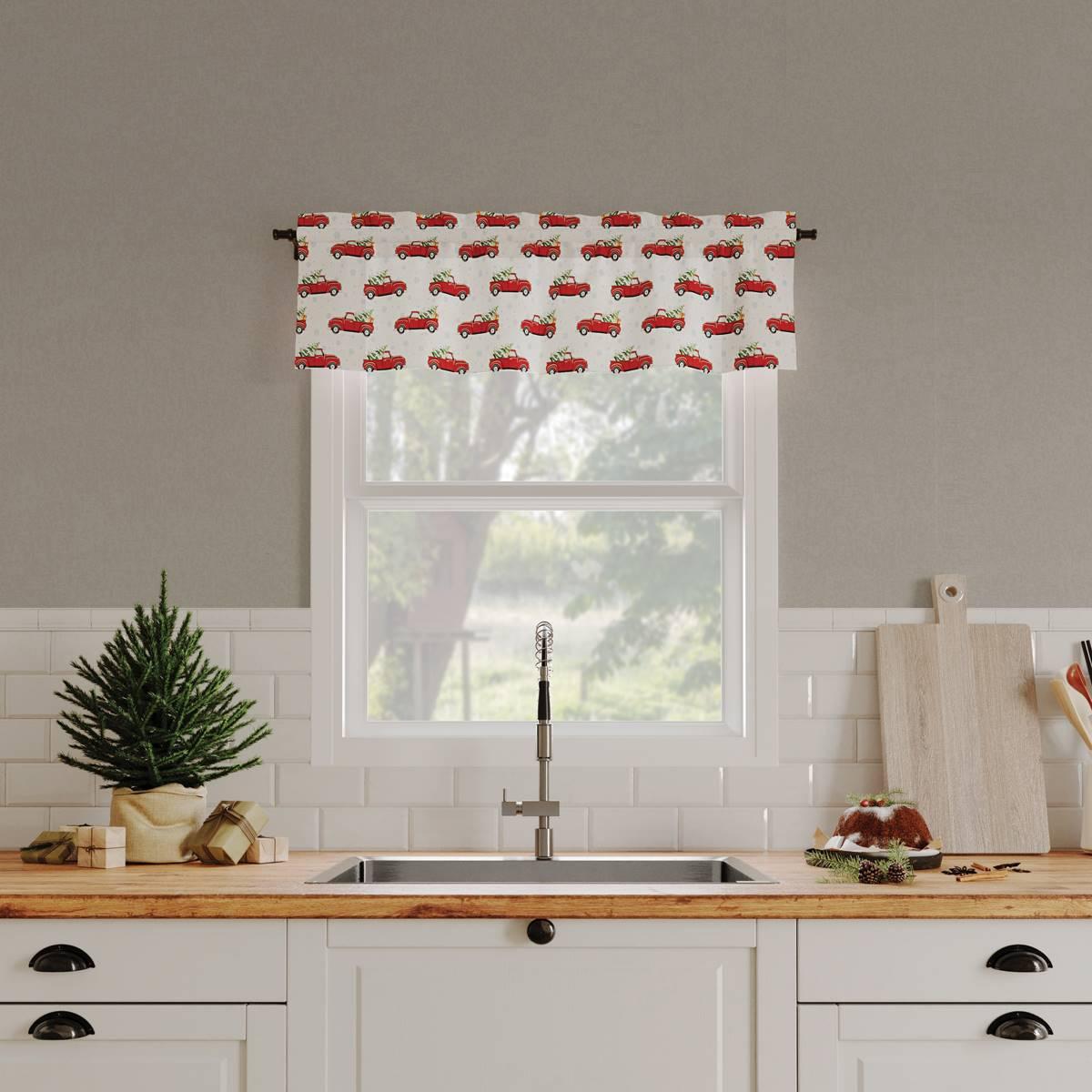 Classic Holiday Pick Up Truck Valance