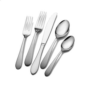 Pfaltzgraff(R) 20pc. Salisbury Satin Silverware Set