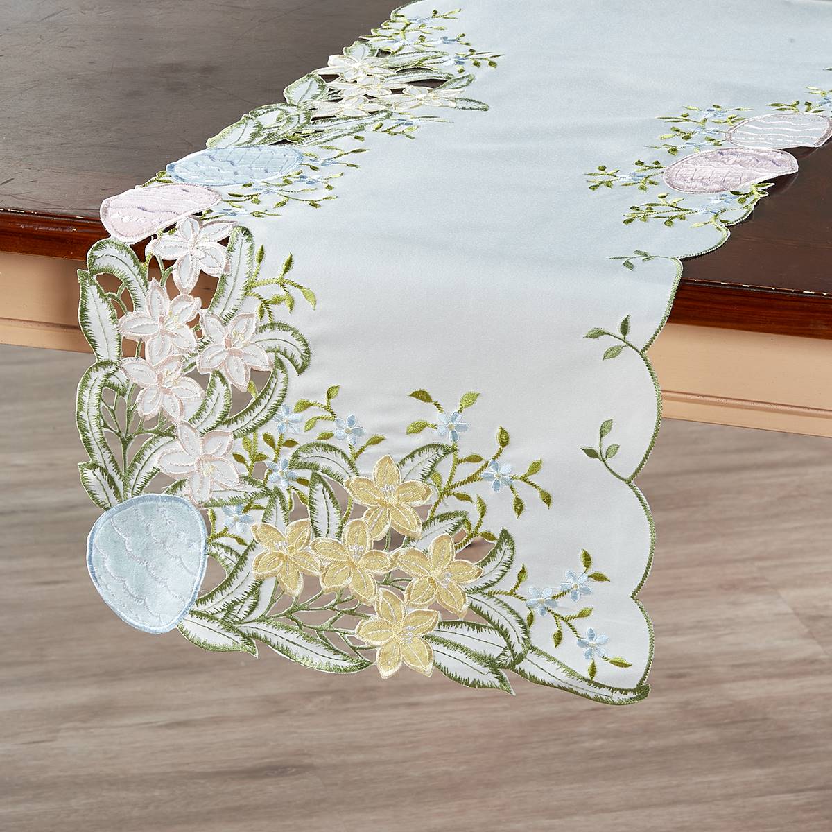 LintexTrends Collections Easter Eggs & Flowers Table Runner-14x72