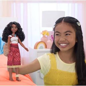 Disney Moana 2 10in. Moana Fashion Doll alternate view