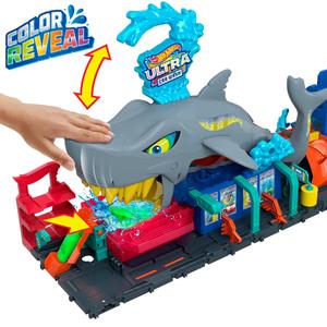 Hot Wheels(R) City Ultra Shark Car Wash alternate view