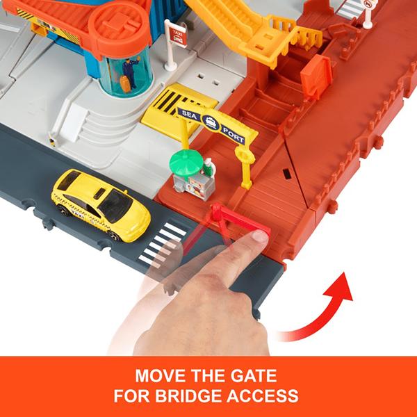 Hot Wheels(R) Matchbox(R) Action Drivers Transportation Center alternate view