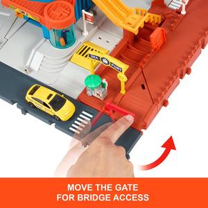 Hot Wheels(R) Matchbox(R) Action Drivers Transportation Center alternate view