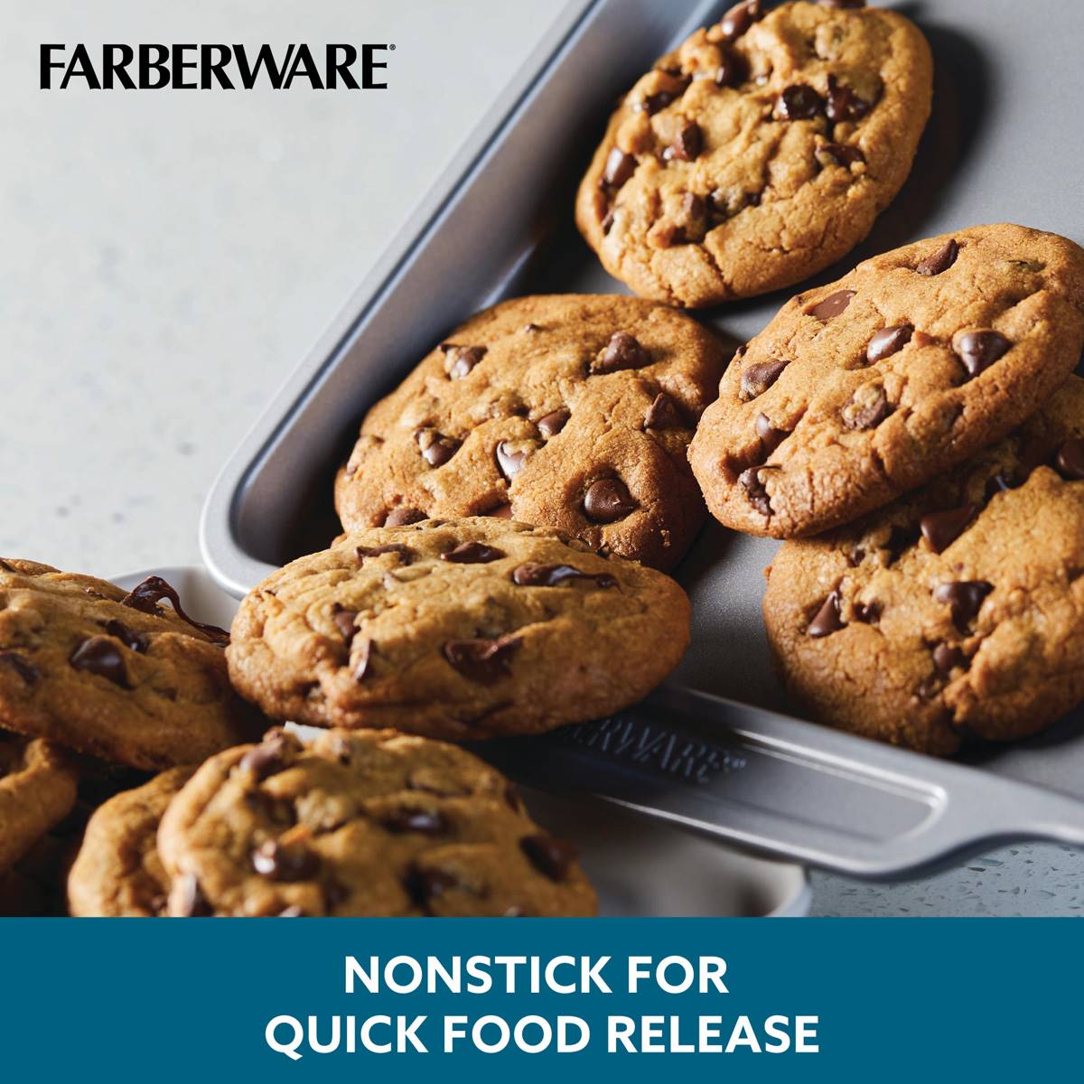 Farberware(R) Non-Stick Bakeware Double Batch Muffin & Cupcake Pan