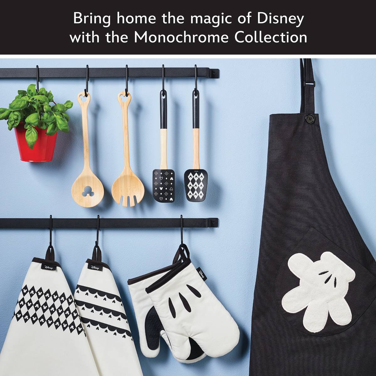 Disney Home Monochrome Adjustable Apron W/ Glove Pockets