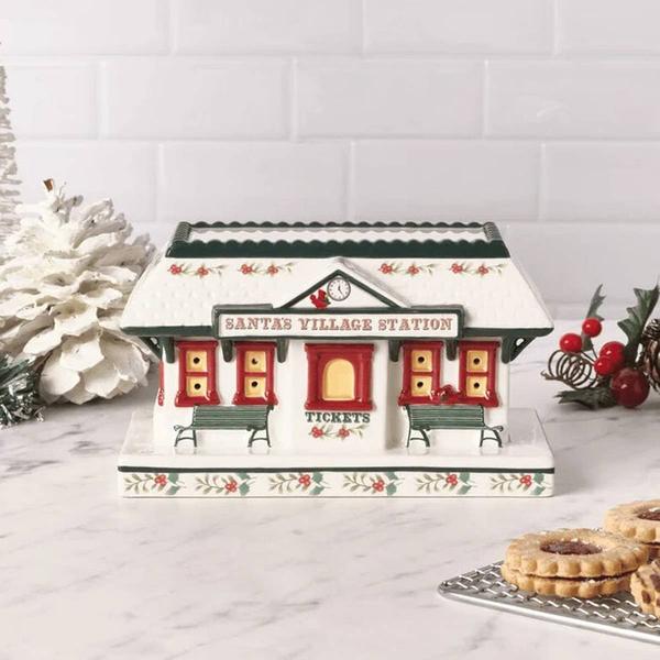 Pfaltzgraff(R) Winterberry Village Train Station with LED Light