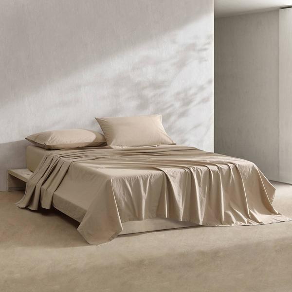 Calvin Klein Washed Percale Cotton 4pc. 200 TC Sheet Set alternate view