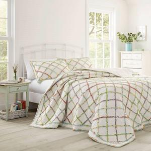 Laura Ashley(R) Ruffle Garden Cotton Quilt