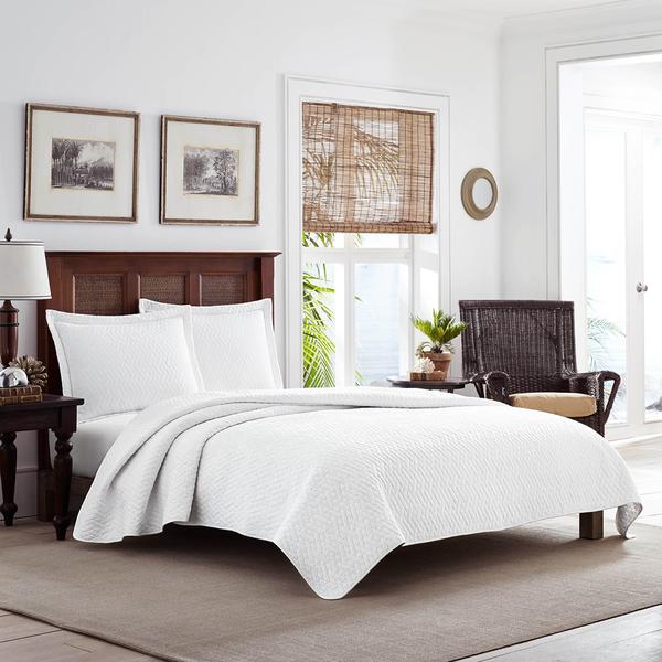 Tommy Bahama Solid White 3pc. Quilt Set