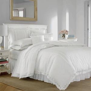 Laura Ashley(R) Annabella Cotton 3pc. Comforter Set