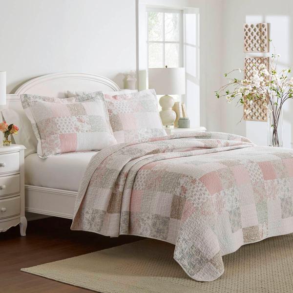 Laura Ashley(R) Celipatchwork 136 Thread Count Reversible Quilt Set alternate view