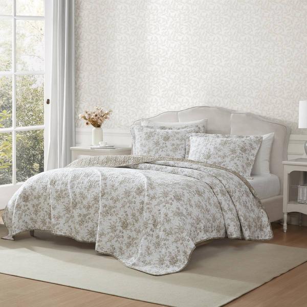Laura Ashley(R) Walled Garden Cotton Reversible 3pc. Quilt Set alternate view