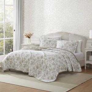 Laura Ashley(R) Walled Garden Cotton Reversible 3pc. Quilt Set alternate view