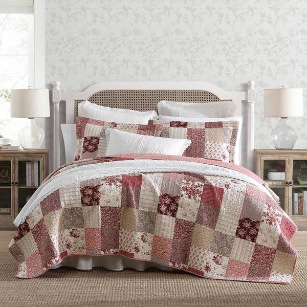 Laura Ashley(R) Celina Patchwork Cotton Reversible 3pc. Quilt Set alternate view