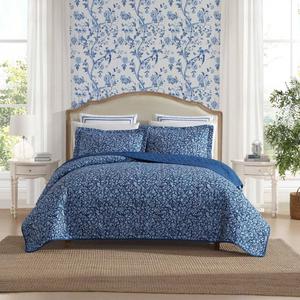 Laura Ashley(R) Elaina Reversible Floral Cotton 3pc. Quilt Set