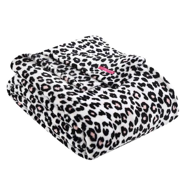 Betsey Johnson Betseys Leopard Plush Fleece Blanket