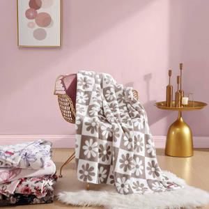 Betsey Johnson Daisy Check Blanket alternate view