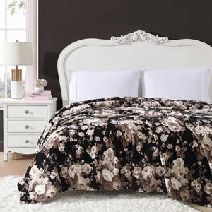 Betsey Johnson Vintage Floral Twin Blanket alternate view