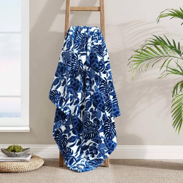 Tommy Bahama Turtle Bay Plush Fleece Throw alternate view