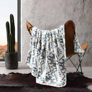 Wrangler Dakota Plush-Fleece Throw alternate view