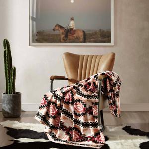Wrangler Plains Creek Reversible Ultra Soft Plush Throw alternate view
