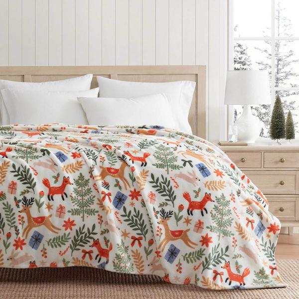Martha Stewart Holiday Woodland Throw alternate view
