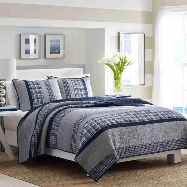 Nautica Adelson Navy Quilt