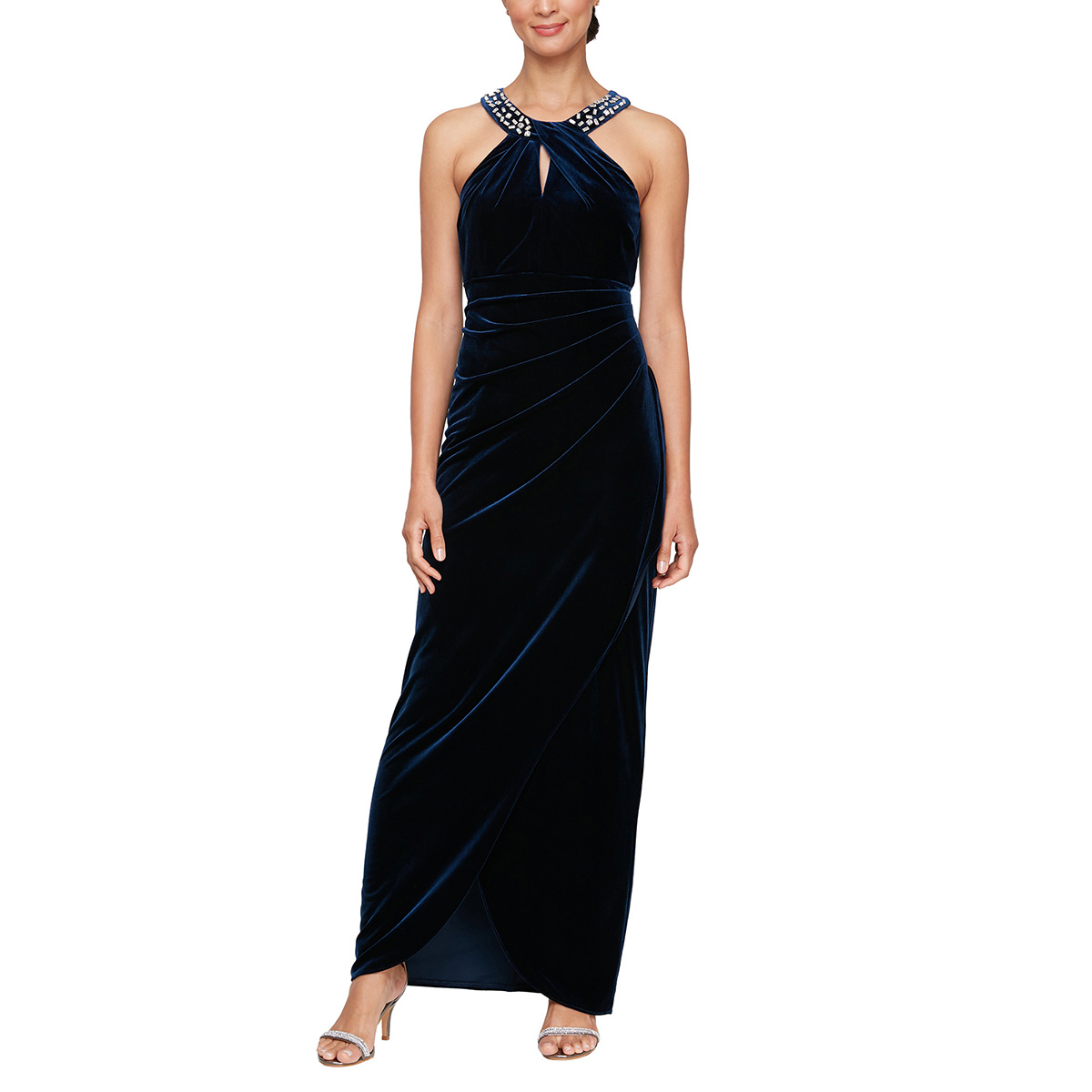 Petites SLNY Sleeveless Beaded Halter Neck Velvet Evening Gown